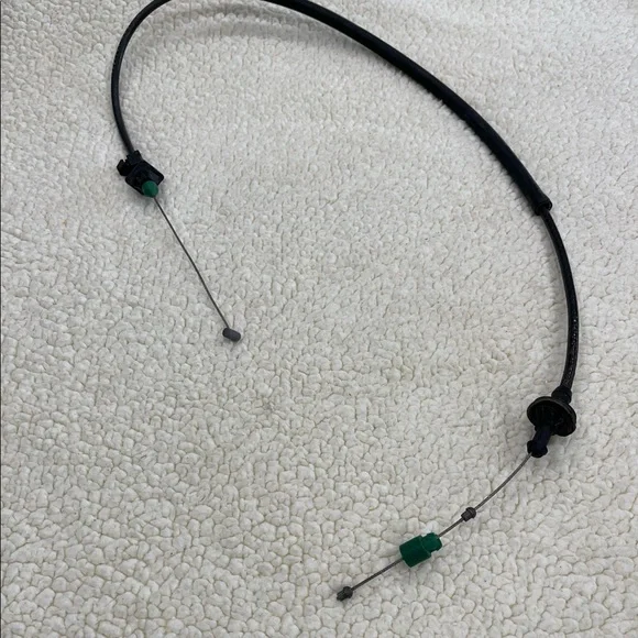 Chevrolet Silverado 1500 GMC Sierra Throttle Body Cable 4.3L 15038820 Accelerato - Picture 2 of 9